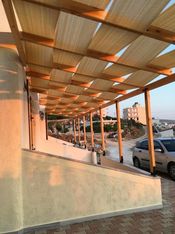 Bluemoon Suites Sarandë Eksteriør bilde