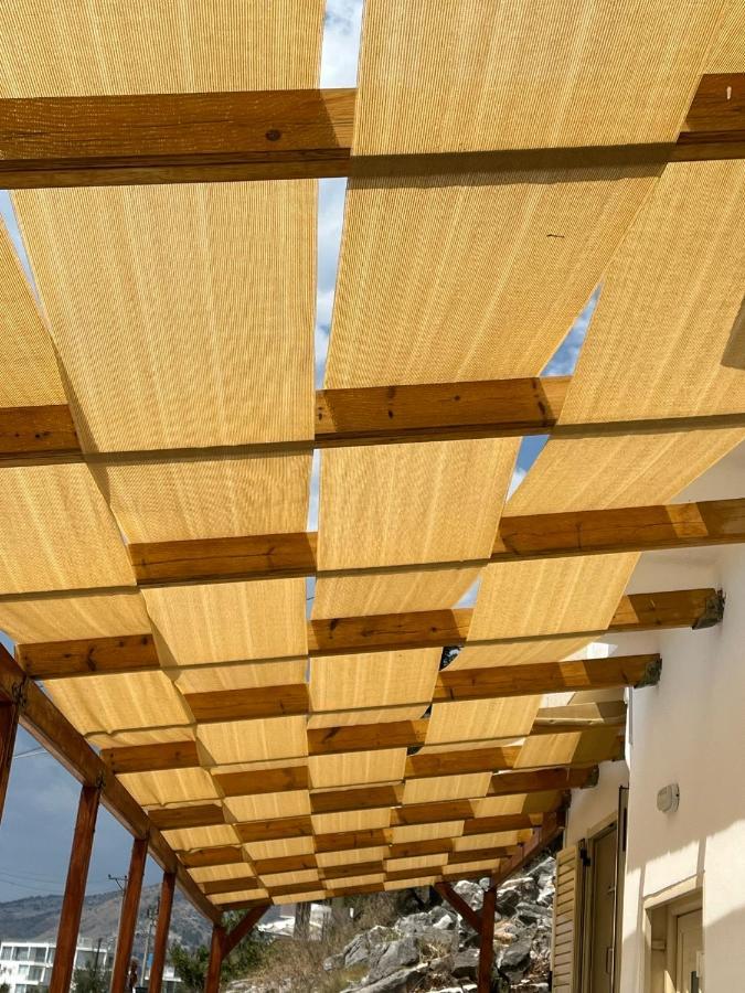 Bluemoon Suites Sarandë Eksteriør bilde