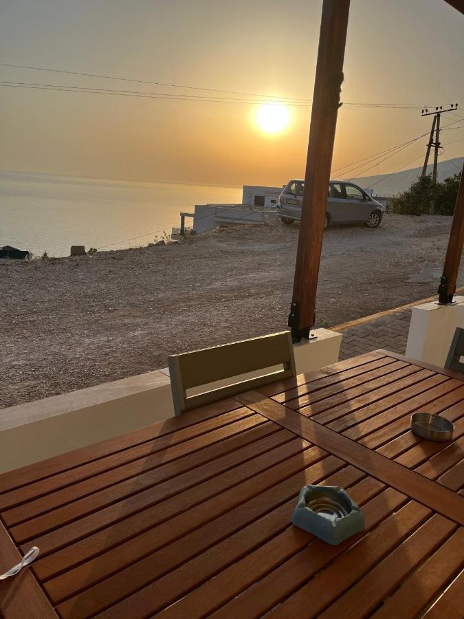 Bluemoon Suites Sarandë Eksteriør bilde