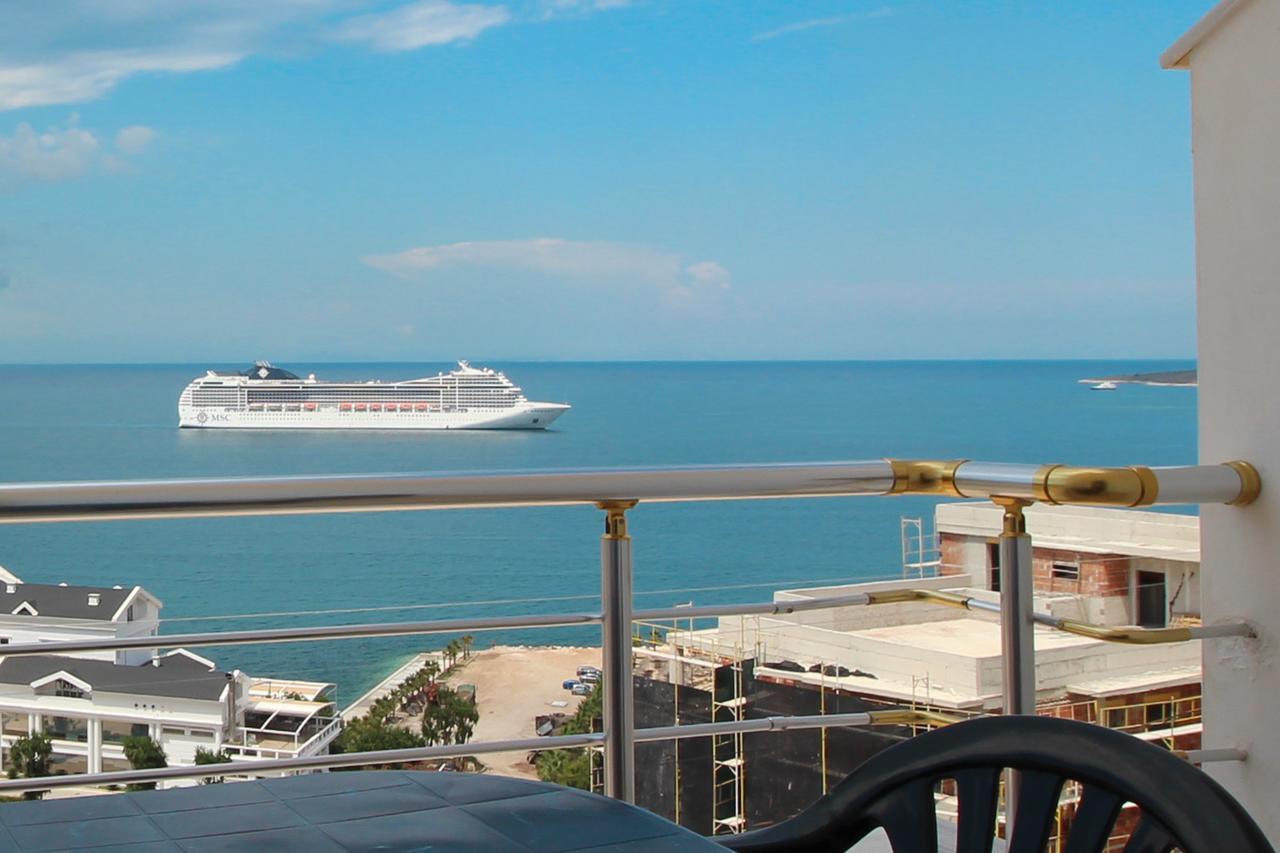 Bluemoon Suites Sarandë Eksteriør bilde